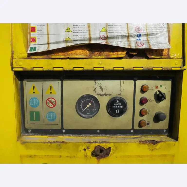 máquinas e equipamentos de construção bem conservados <br>bem como tecnologia de construção de túneis-5