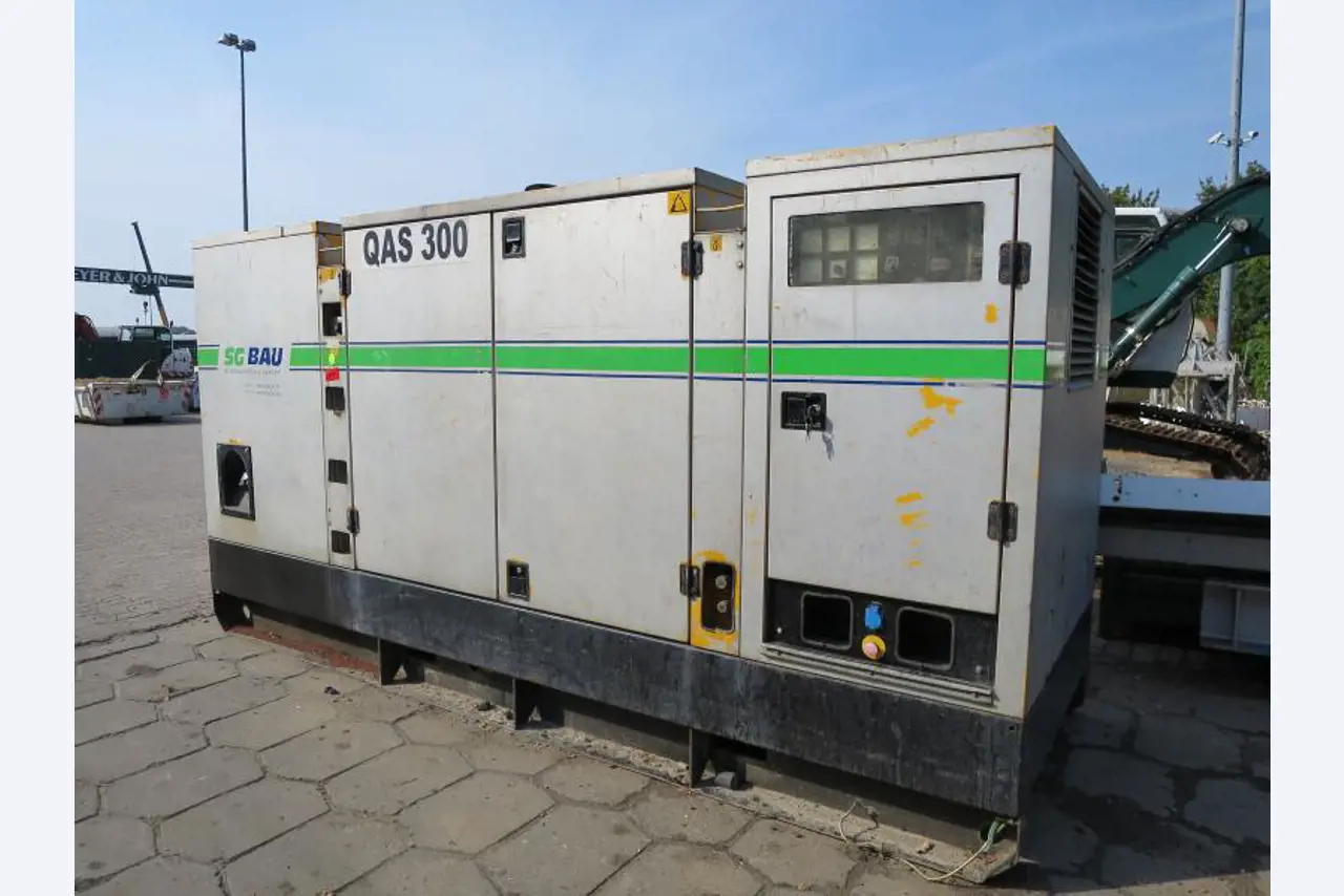 máquinas e equipamentos de construção bem conservados <br>bem como tecnologia de construção de túneis-1
