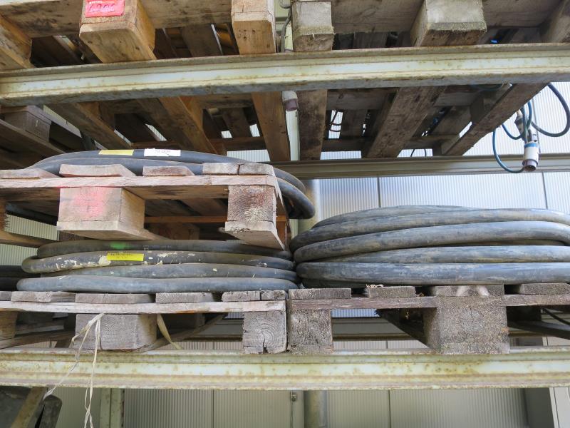 well-maintained construction machinery and equipment <br>as well as the tunneling technology-1