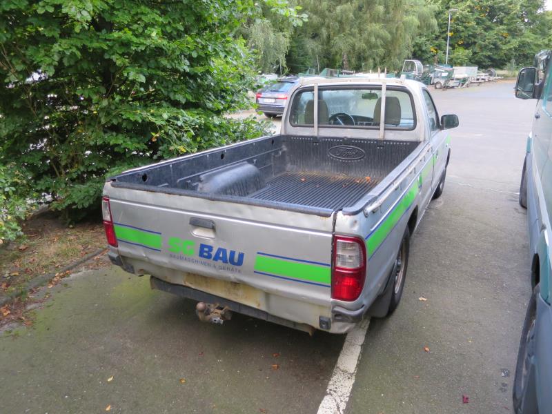 des machines et engins de chantier bien entretenus <br>ainsi que la technique de creusement des tunnels-2