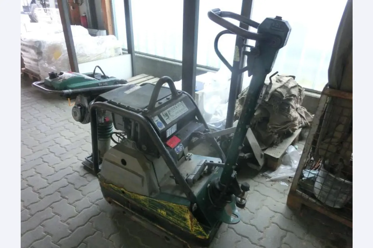 well-maintained construction machinery and equipment <br>as well as the tunneling technology-1