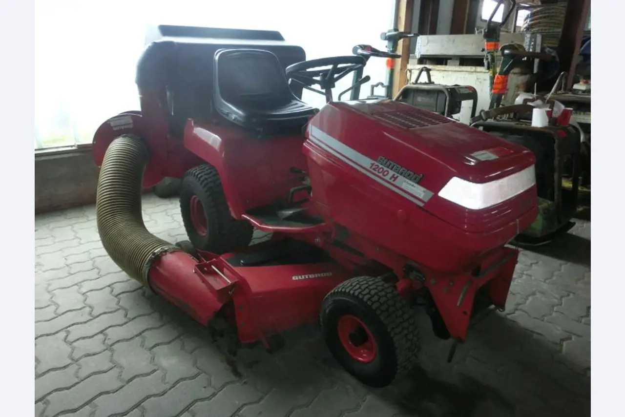 well-maintained construction machinery and equipment <br>as well as the tunneling technology-1