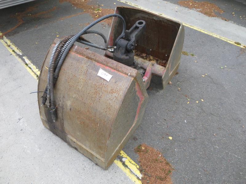 des machines et engins de chantier bien entretenus <br>ainsi que la technique de creusement des tunnels-4