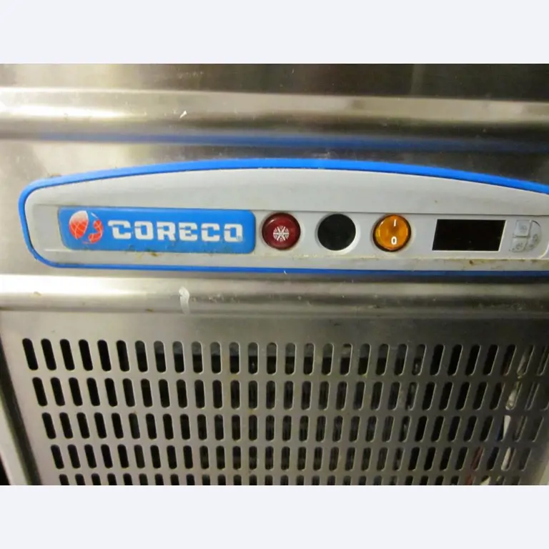 Jedilnica in oprema za jedilnico za hamburško finančno upravo-2