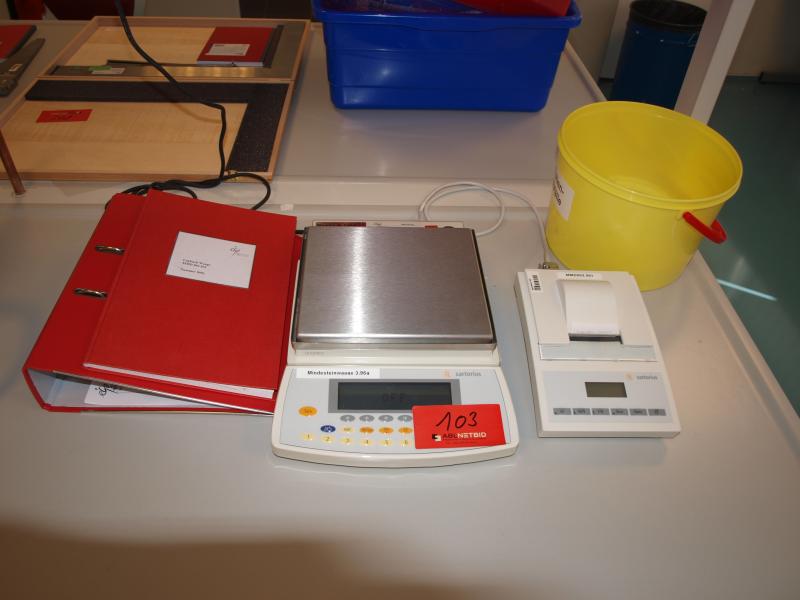 1 lot of paintings, prints and etching-1