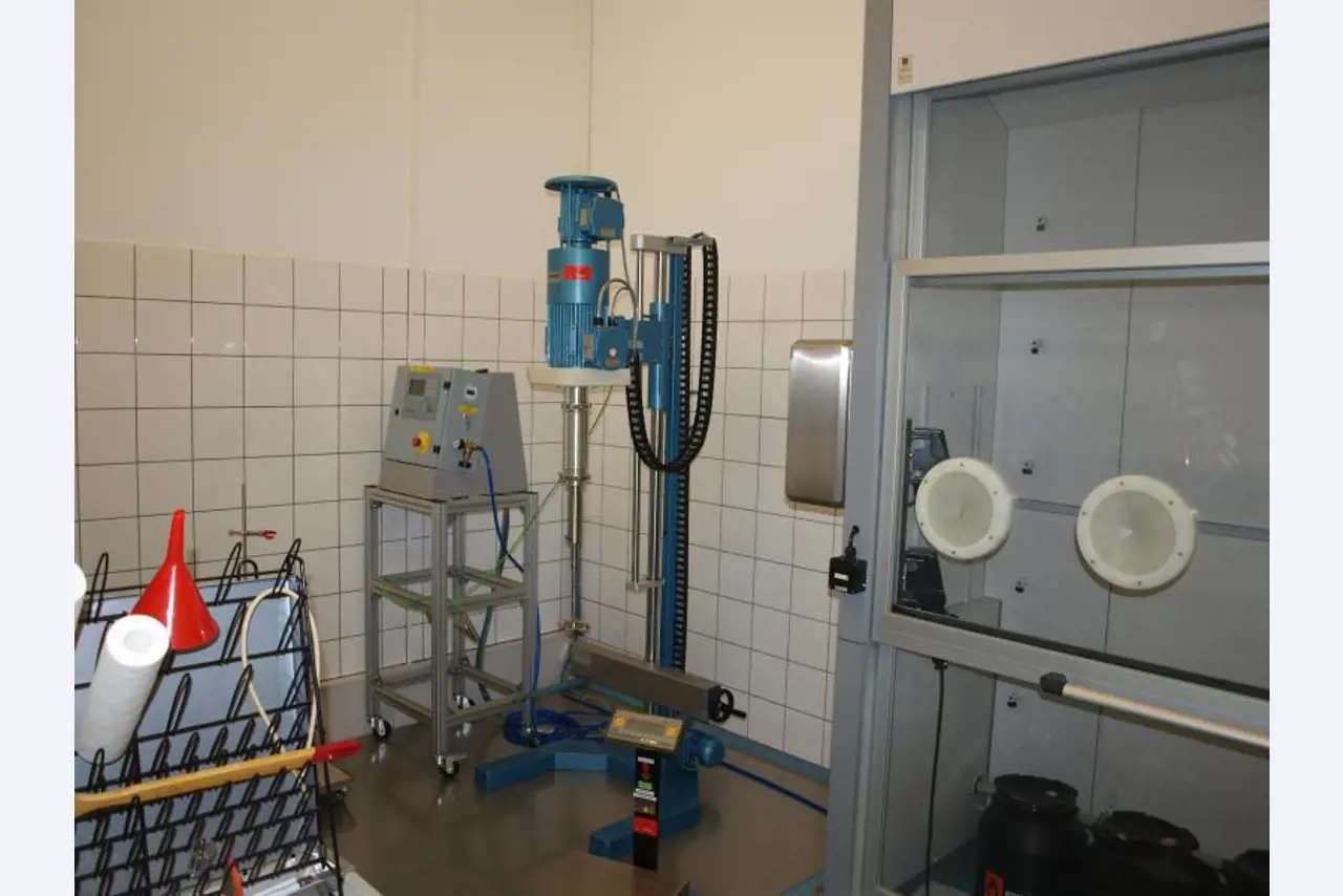 1 Posten Gemälde, Drucke und Radierung-1