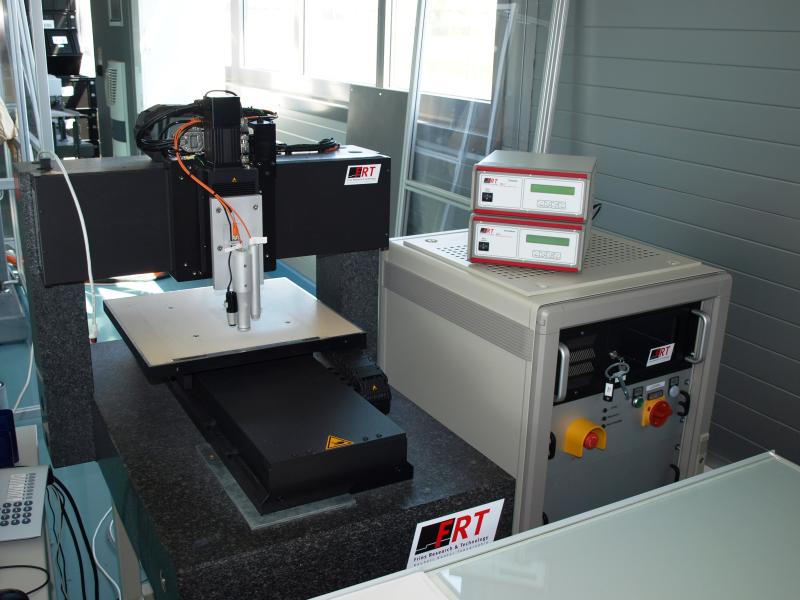 1 lot of paintings, prints and etching-2