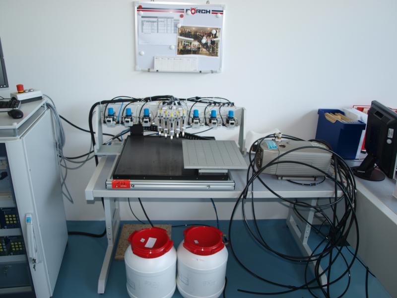 1 lot of paintings, prints and etching-1