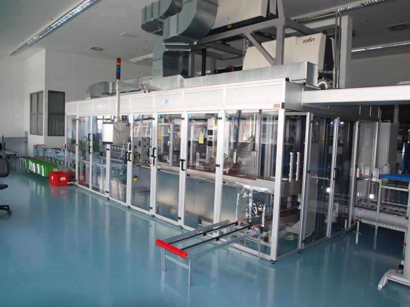 1 lot of paintings, prints and etching-1