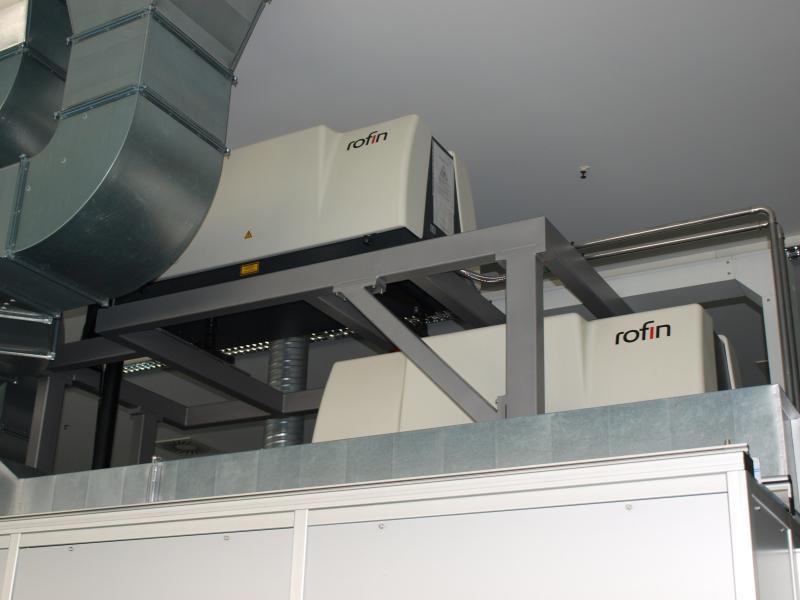 1 lot of paintings, prints and etching-3