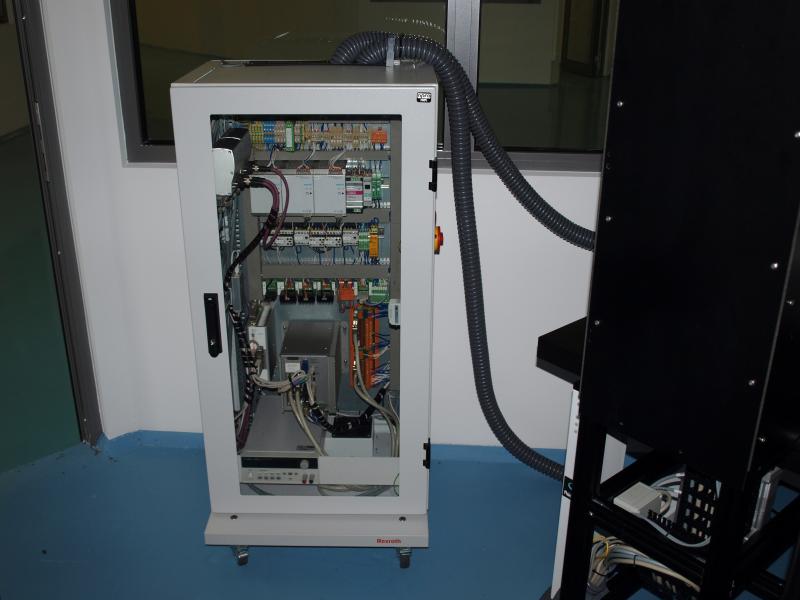 1 lot of paintings, prints and etching-3