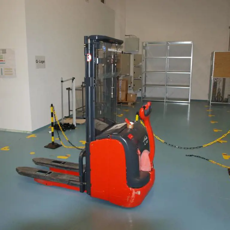 electric forklift  Linde L14