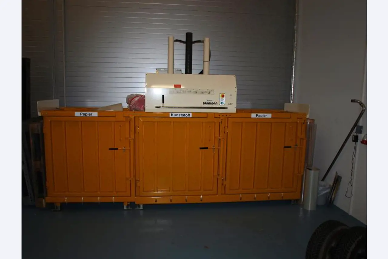 1 Posten Gemälde, Drucke und Radierung-1