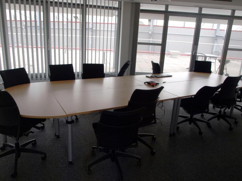 1 lot of paintings, prints and etching-1