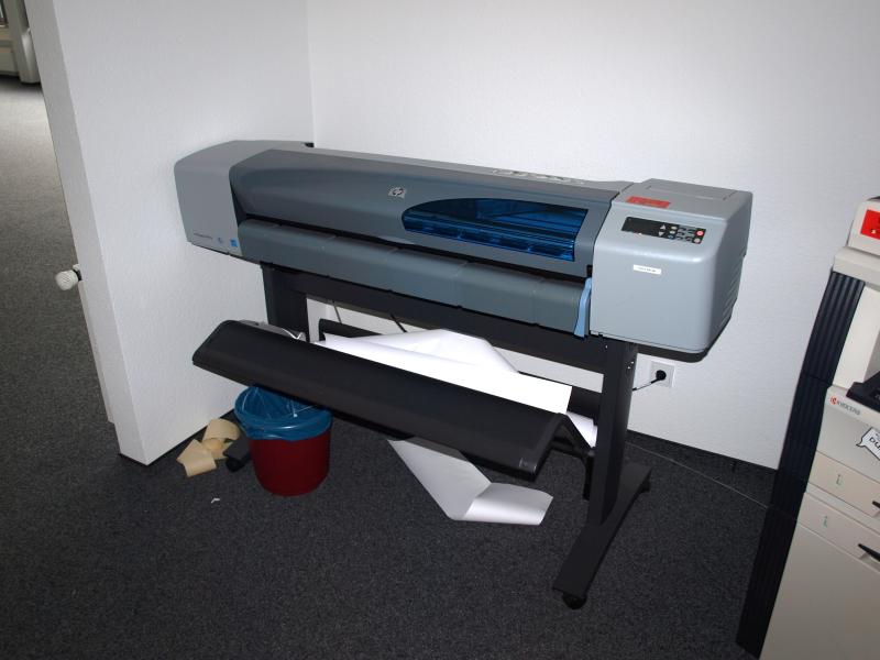 1 lot of paintings, prints and etching-1