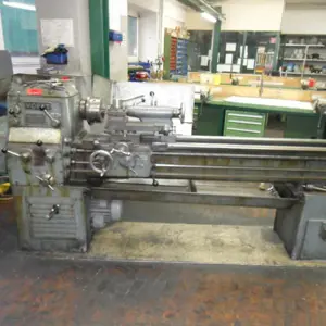 L+Z-lathe Voest