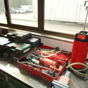 Kernbohrmaschine Hilti DD 100