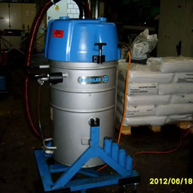 vacuum cleaner Ringler RIW 2 E