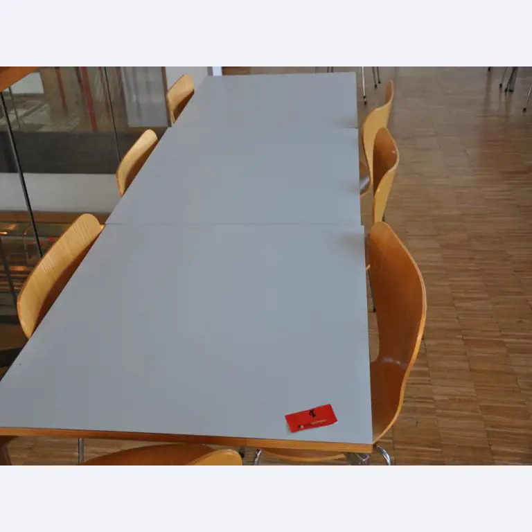 3 well-maintained emergency generators, A. van Kaick-13