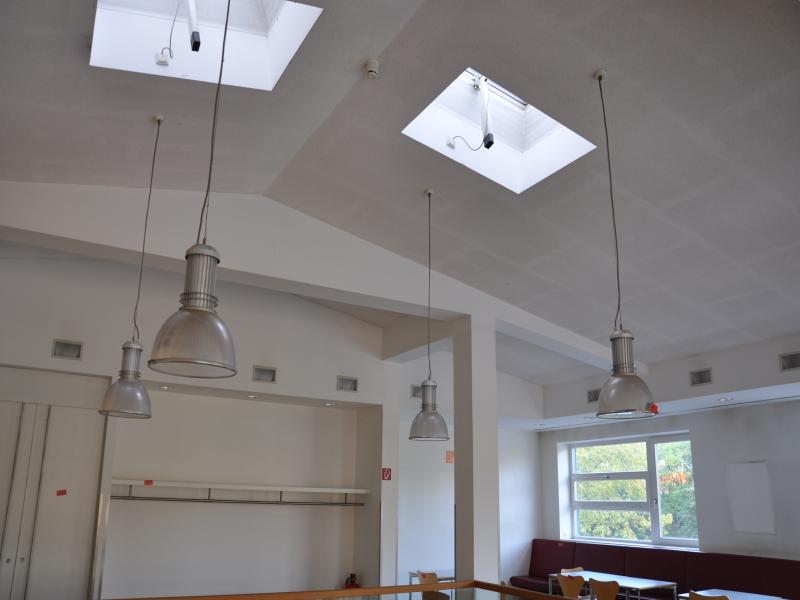 3 well-maintained emergency generators, A. van Kaick-22