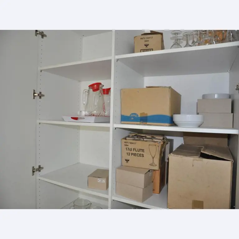 3 well-maintained emergency generators, A. van Kaick-25