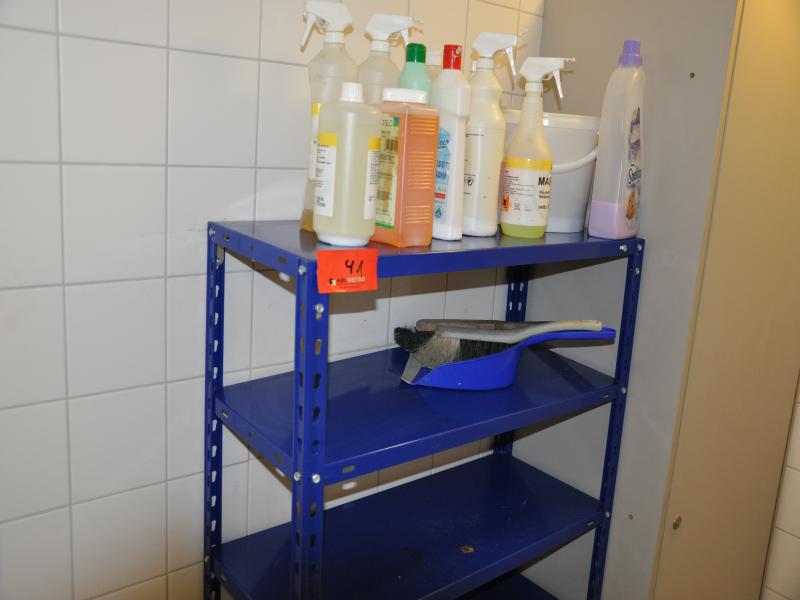 3 well-maintained emergency generators, A. van Kaick-29