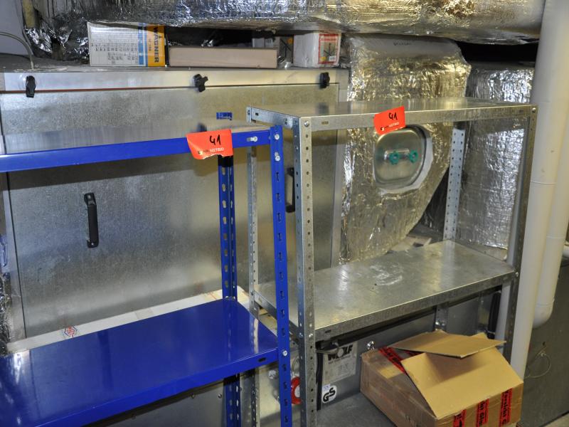 3 well-maintained emergency generators, A. van Kaick-37