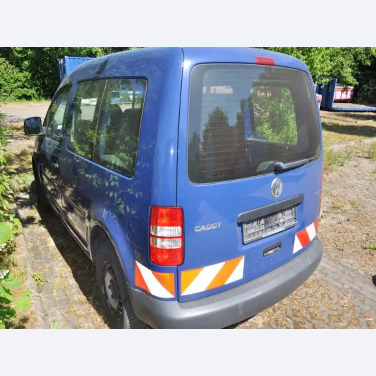 3 well-maintained emergency generators, A. van Kaick-5