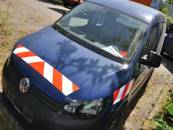 3 well-maintained emergency generators, A. van Kaick-6