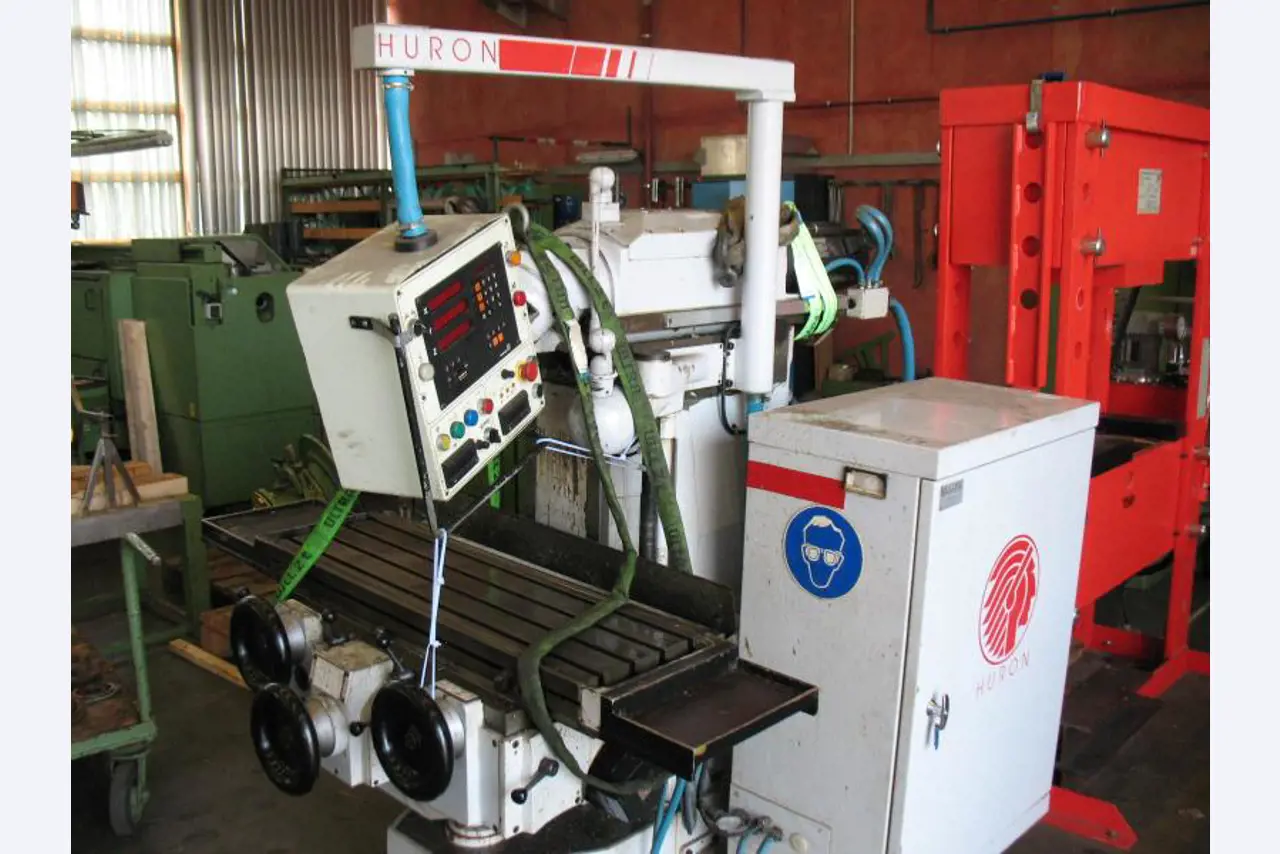 3 well-maintained emergency generators, A. van Kaick-1