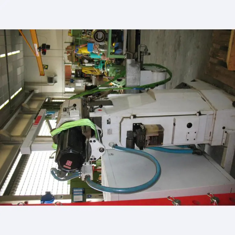 3 well-maintained emergency generators, A. van Kaick-3