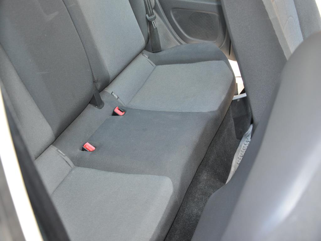 Hochwertiges Laborequipment der städtischen Wasserversorgung-10