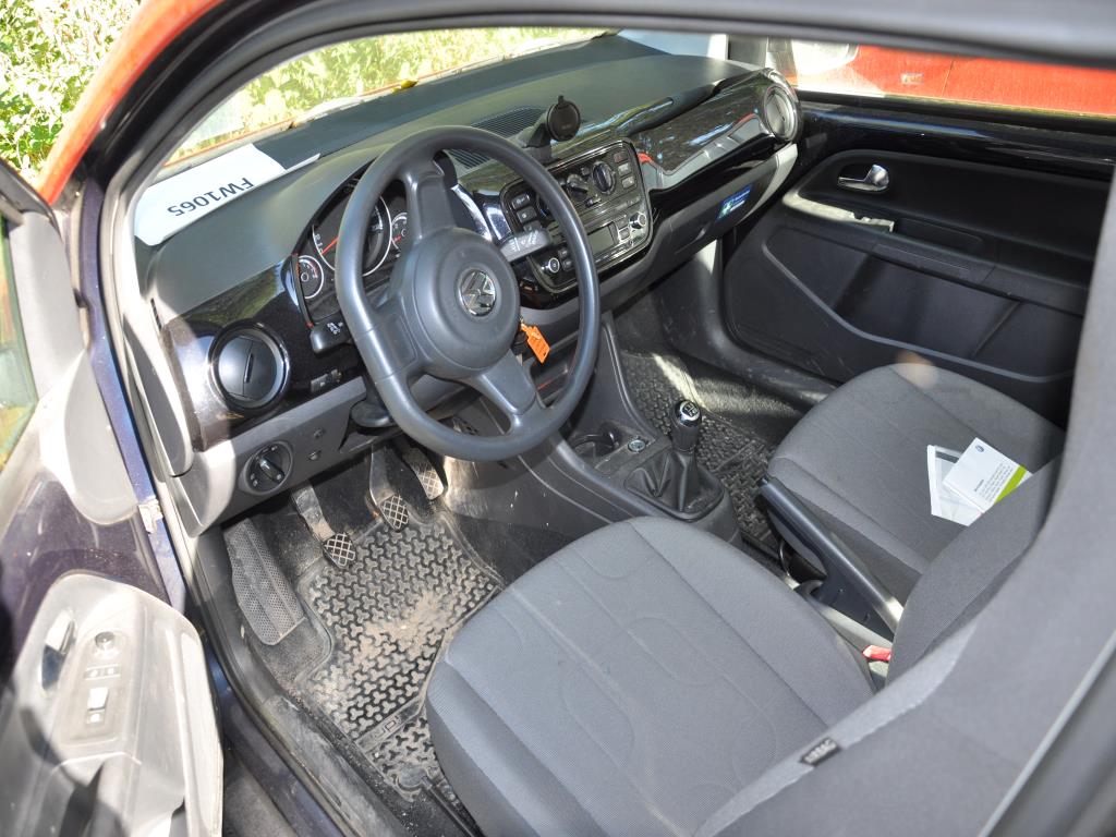 Hochwertiges Laborequipment der städtischen Wasserversorgung-6