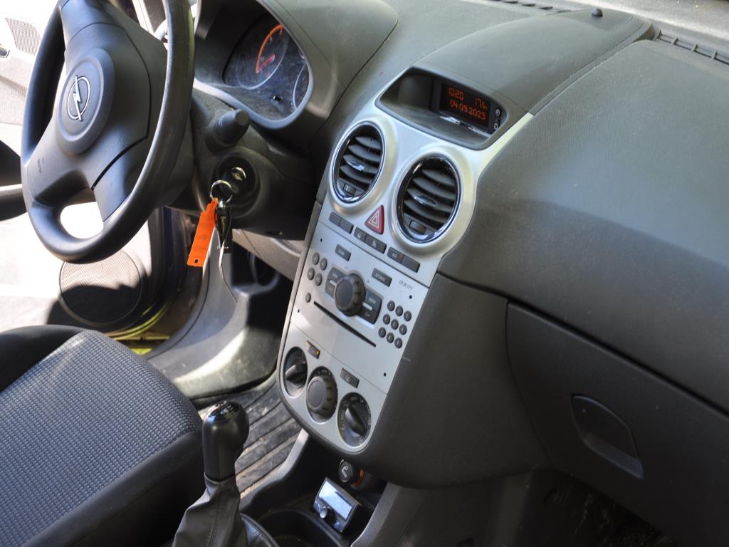 Hochwertiges Laborequipment der städtischen Wasserversorgung-10