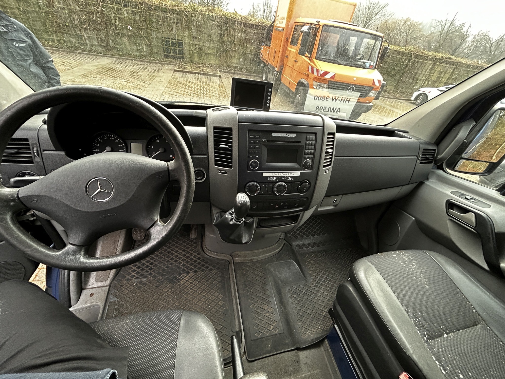 Gepflegtes Laborequipment aus Behördenbestand
-9