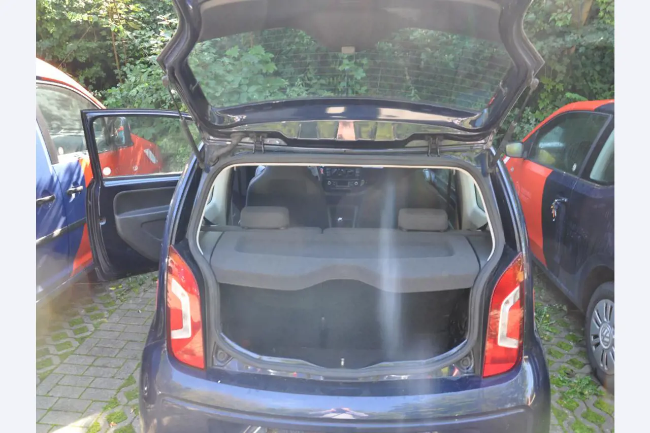 Hochwertiges Laborequipment der städtischen Wasserversorgung-9