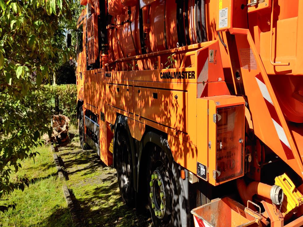 Hochwertiges Laborequipment der städtischen Wasserversorgung-17