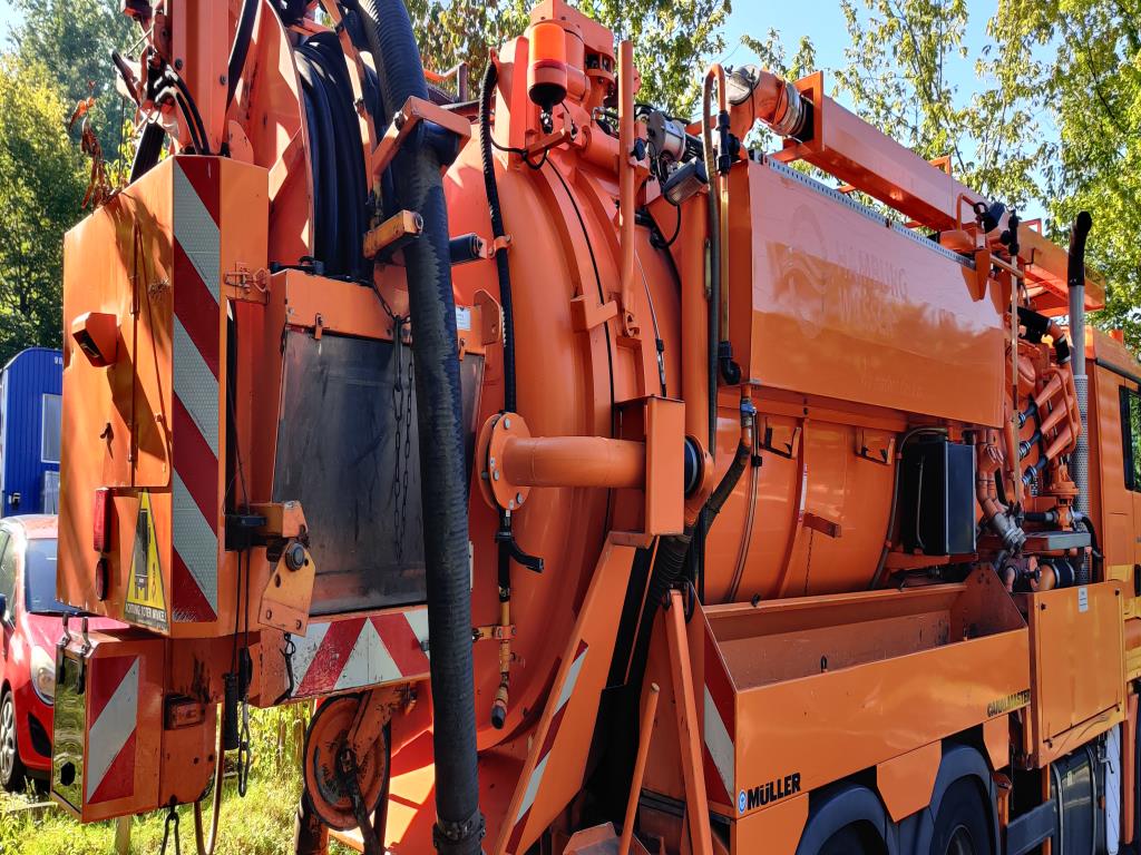Hochwertiges Laborequipment der städtischen Wasserversorgung-28