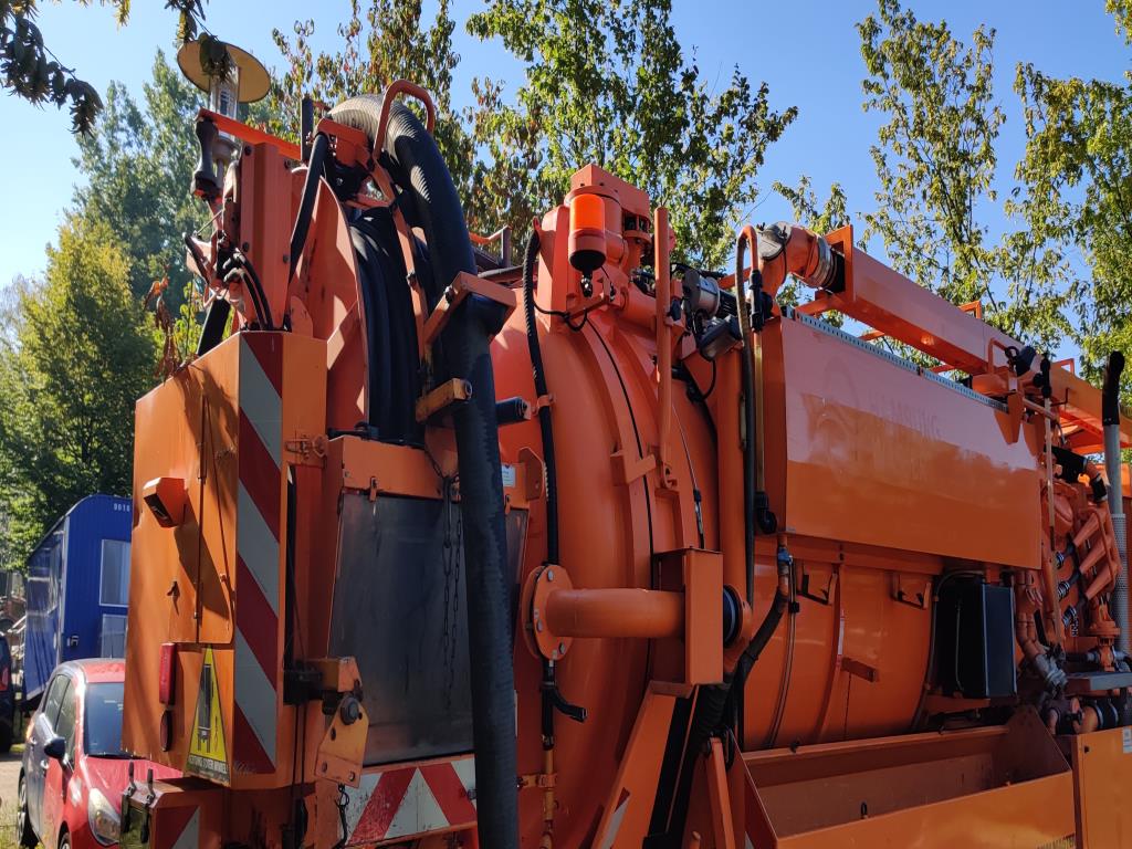 Hochwertiges Laborequipment der städtischen Wasserversorgung-29