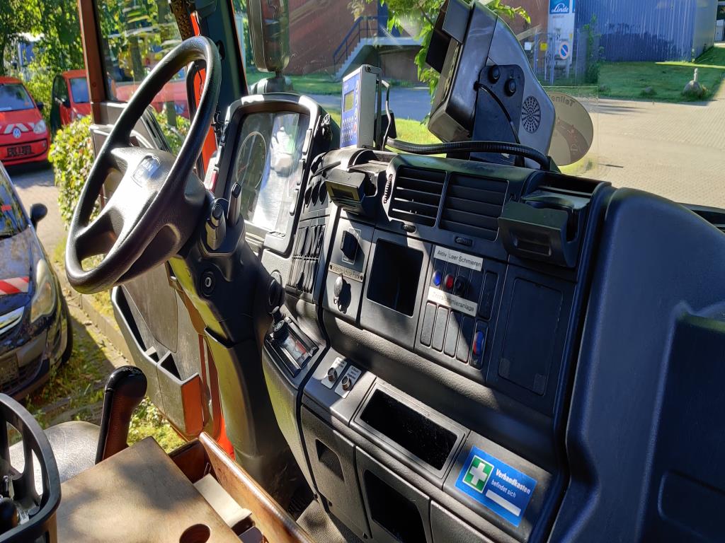 Hochwertiges Laborequipment der städtischen Wasserversorgung-30