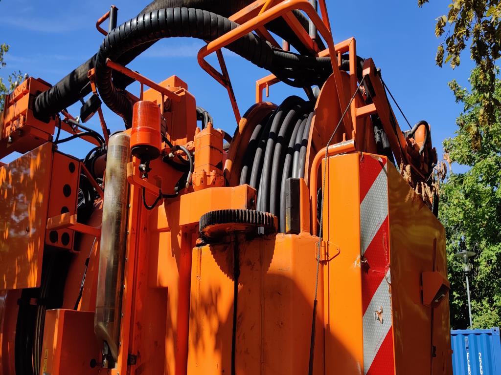 Hochwertiges Laborequipment der städtischen Wasserversorgung-35