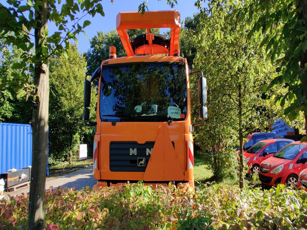 Hochwertiges Laborequipment der städtischen Wasserversorgung-5