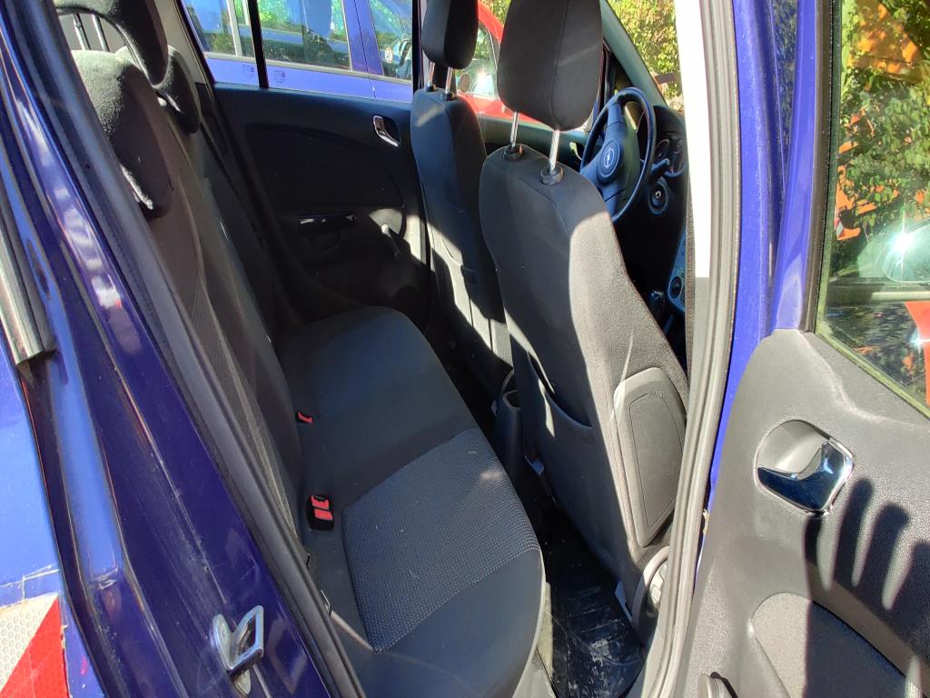 Hochwertiges Laborequipment der städtischen Wasserversorgung-15