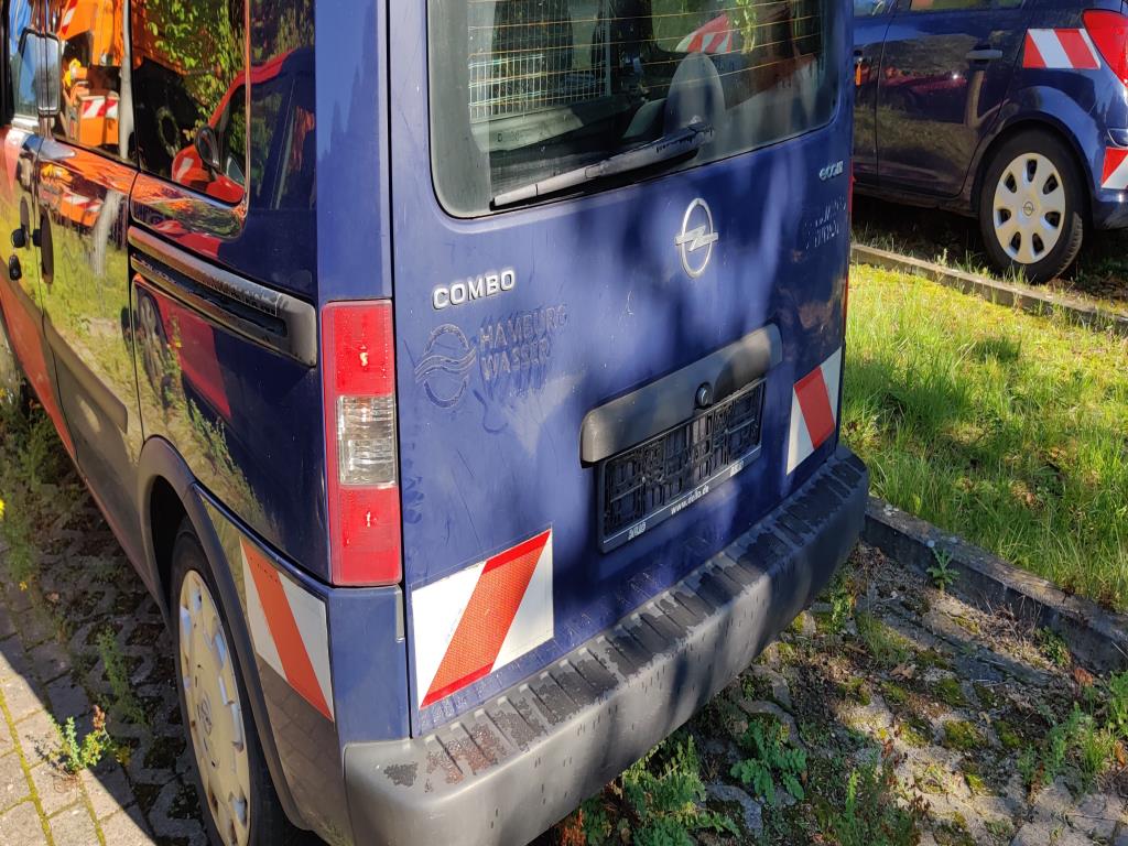 Hochwertiges Laborequipment der städtischen Wasserversorgung-8