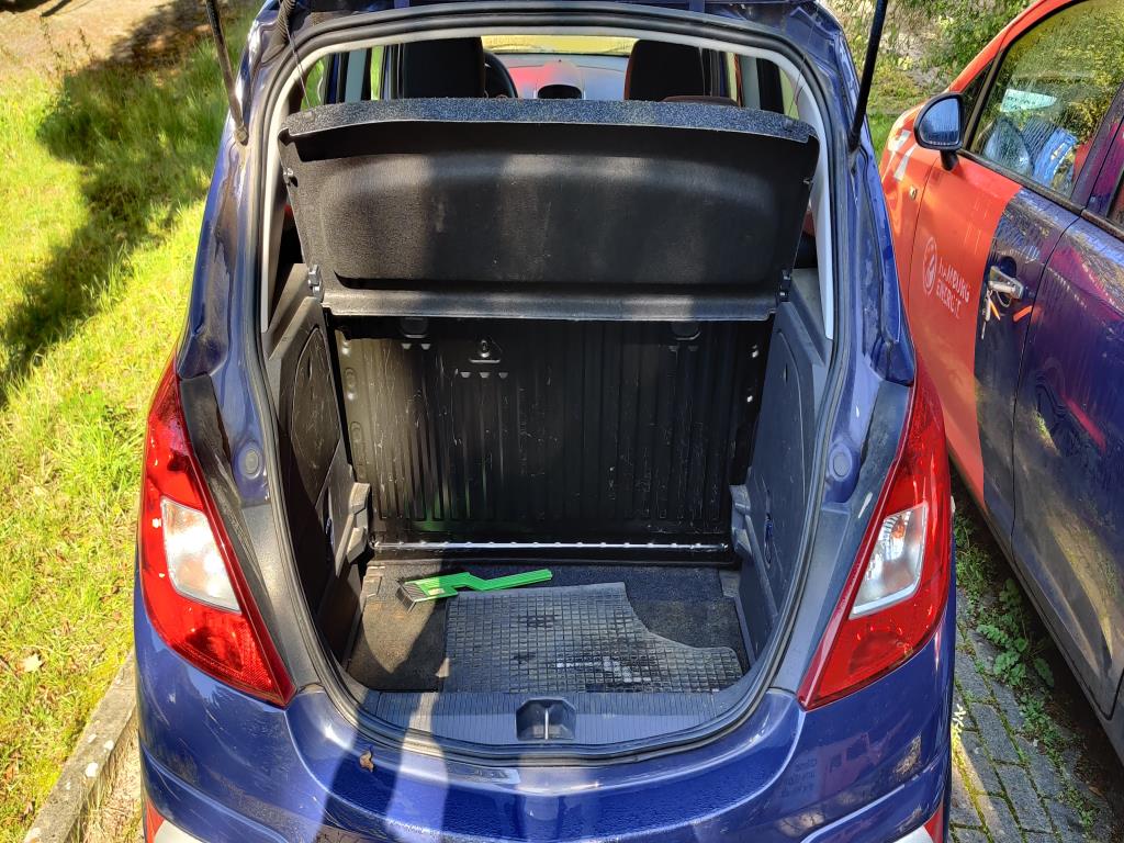 Hochwertiges Laborequipment der städtischen Wasserversorgung-20