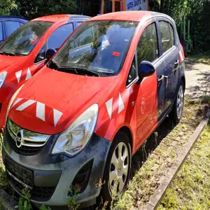 Passenger car (ex HH-W 213/ FW1045) Opel Corsa S-D