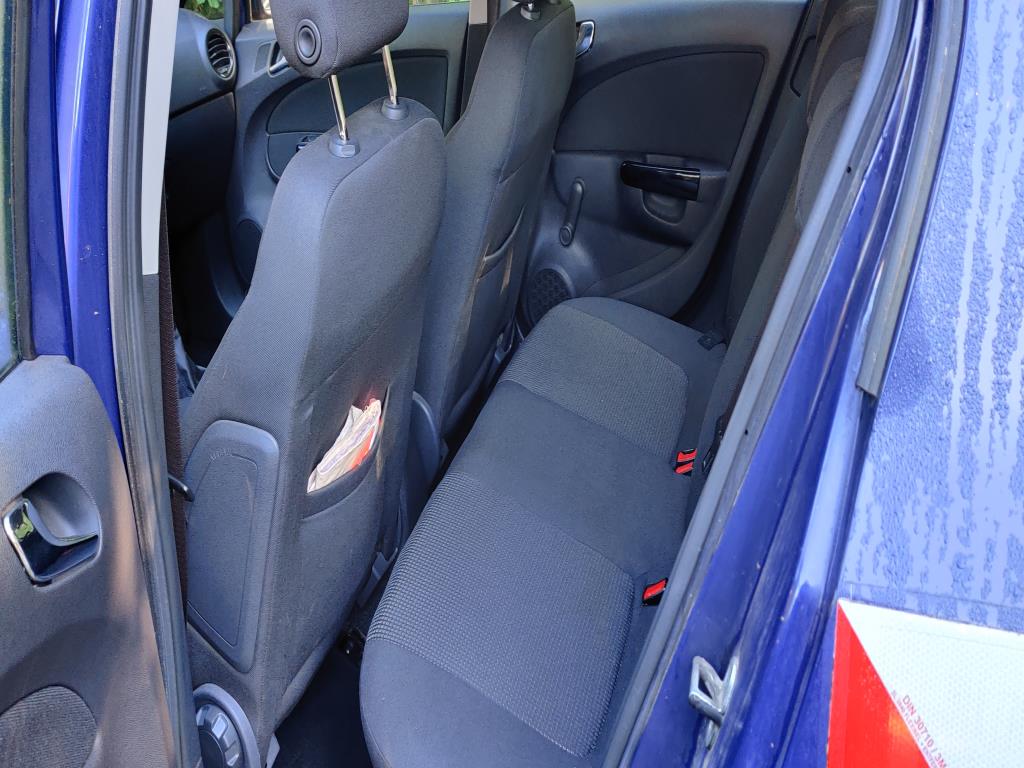 Hochwertiges Laborequipment der städtischen Wasserversorgung-14