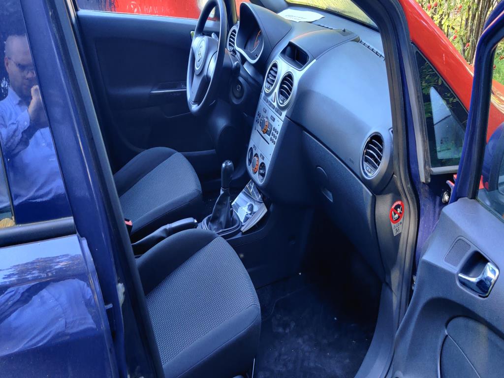 Hochwertiges Laborequipment der städtischen Wasserversorgung-16