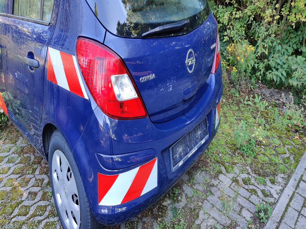 Hochwertiges Laborequipment der städtischen Wasserversorgung-9