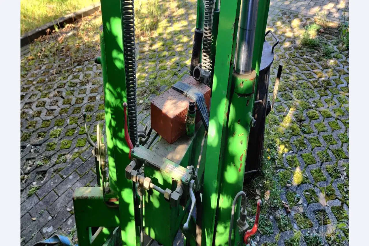 Hochwertiges Laborequipment der städtischen Wasserversorgung-7